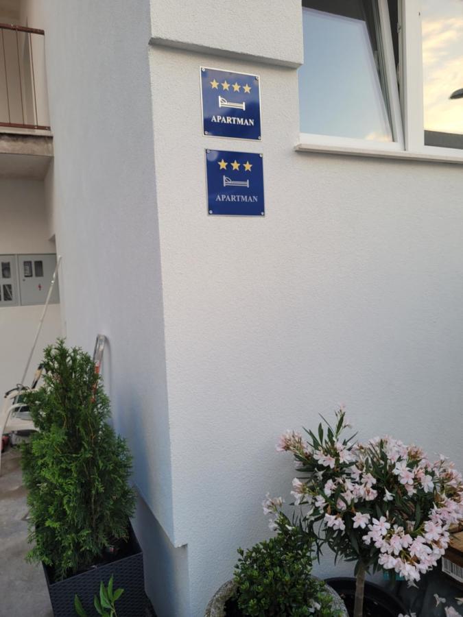 Appartement Harizma à Primošten Extérieur photo